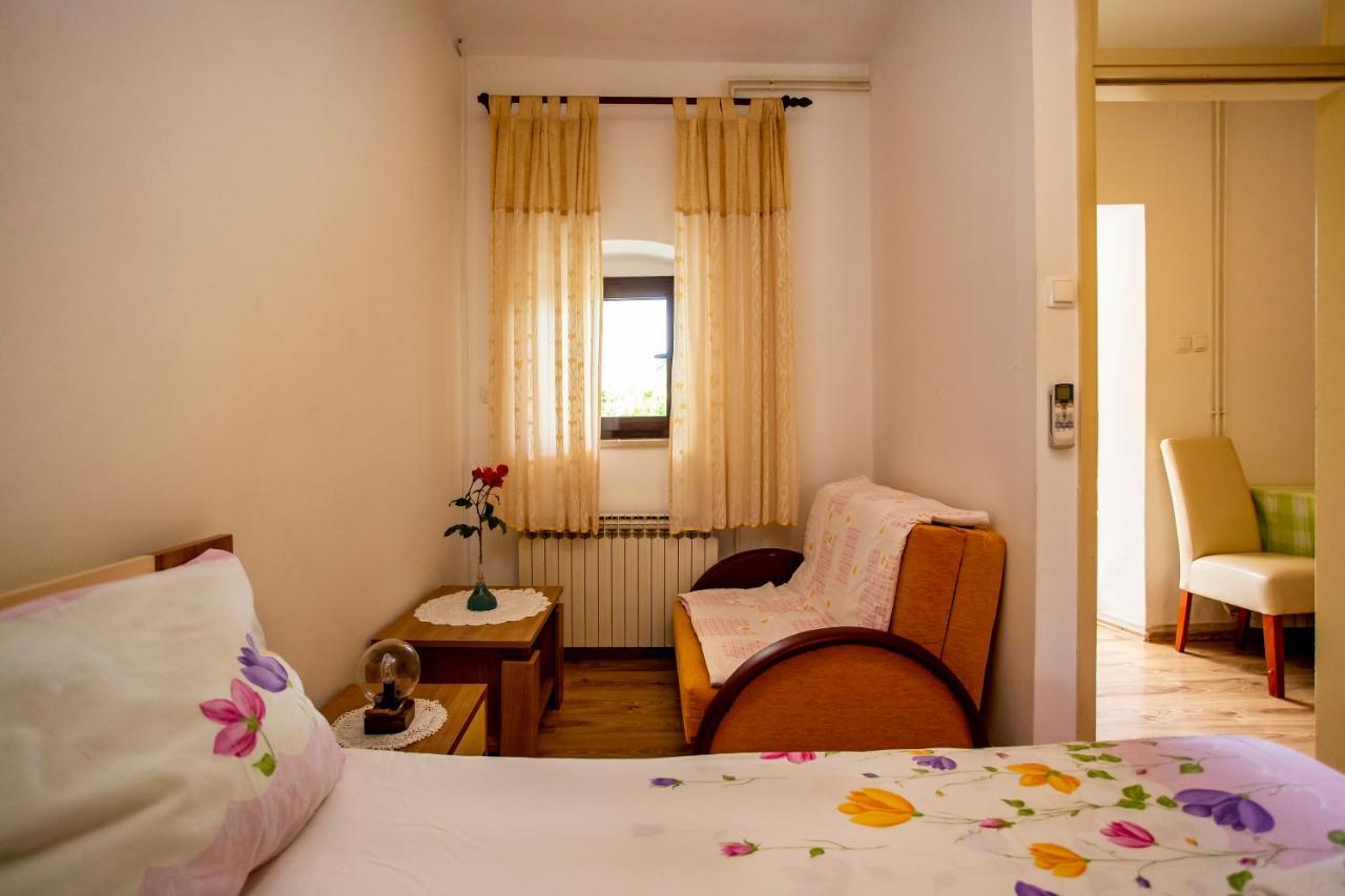 Apartmani Jurman Matohanci Exterior photo